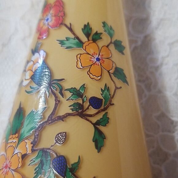 Vintage Art Glass Vase Yellow 12.5" - Picture 10 of 11